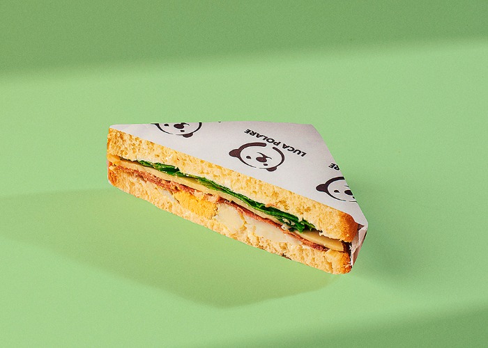 სენდვიჩი ბეკონით და კვერცხით